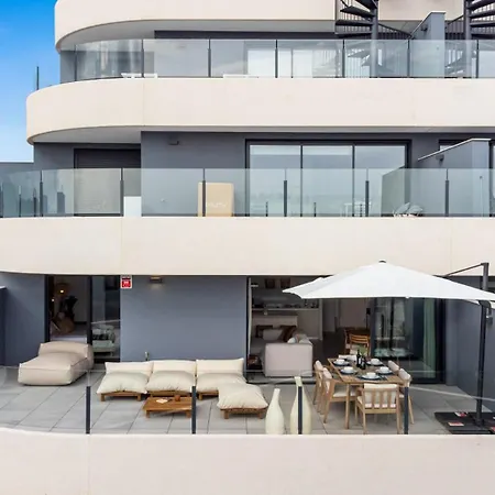 Vivi Homes - Eros Luxury, Pool, Sauna, Gym & Terrace Estepona