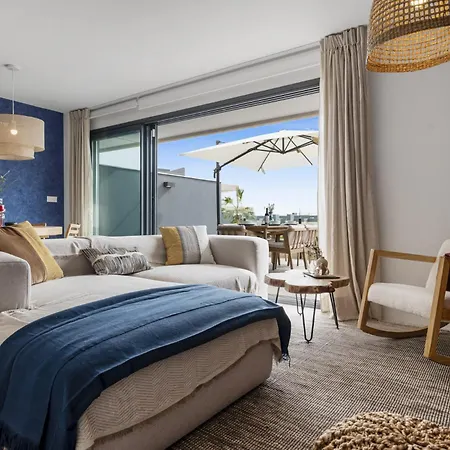 Vivi Homes - Eros Luxury, Pool, Sauna, Gym & Terrace Estepona