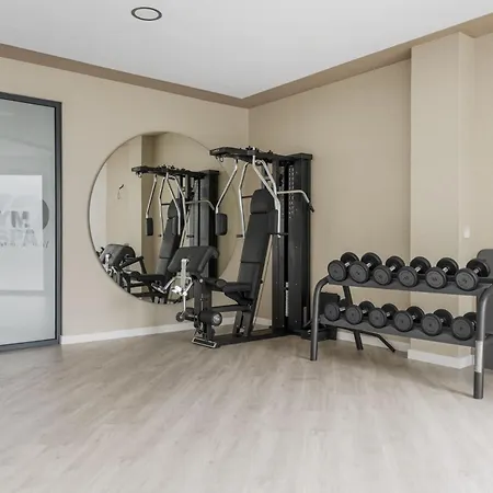 Vivi Homes - Eros Luxury, Pool, Sauna, Gym & Terrace Estepona